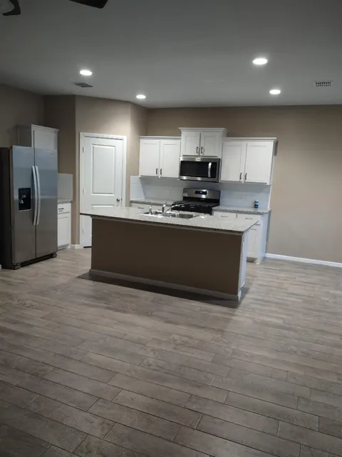 109 Blossom Trail