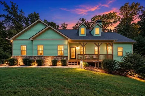 311 Old White Oak Trail