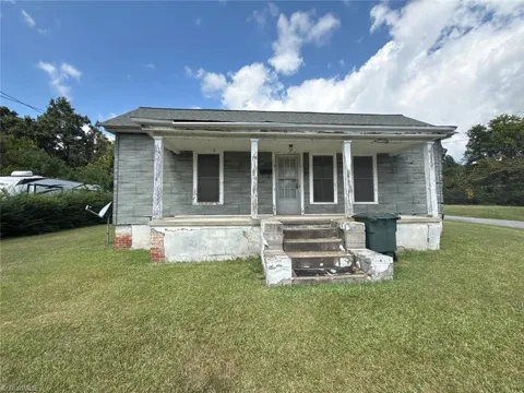 1421 South Avenue