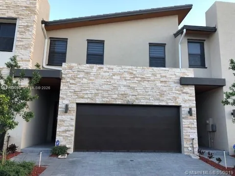 10552 NW 78th Ter #0