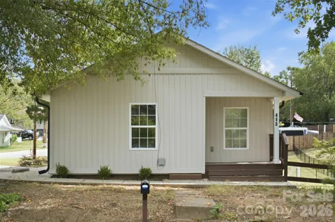 413 Pleasant Avenue