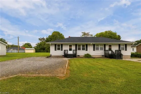 1405 Glenside Drive