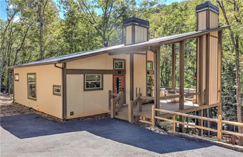 1918 Big Creek Road