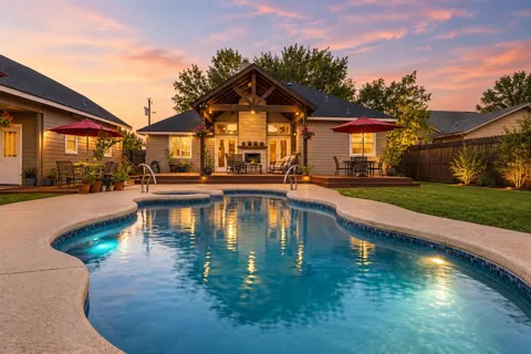 1814 Emerald Isle Drive