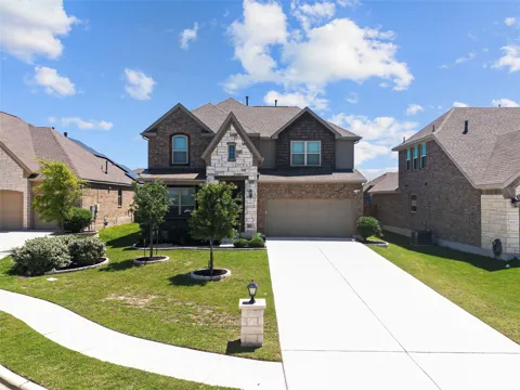 6533 Leonardo Cove