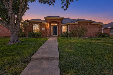 109 Rolling Meadows Drive