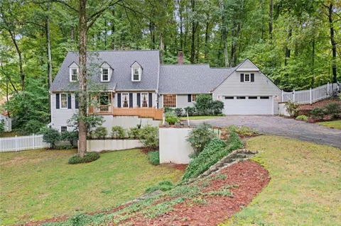 260 Burdette Road NW