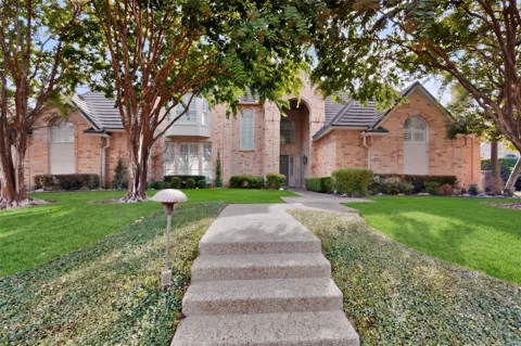 4536 Briar Oaks Circle