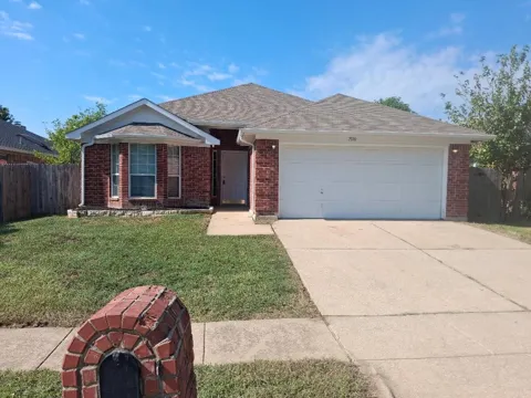 7310 Fossil Lake Drive
