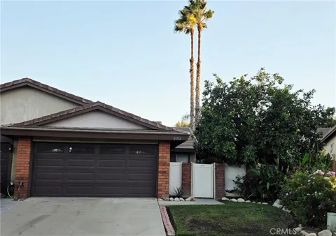 23512 Lampara Drive
