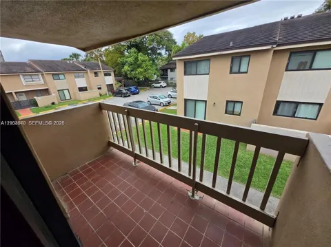 15425 SW 80th St #206-12
