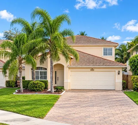3829 Woodfield Drive