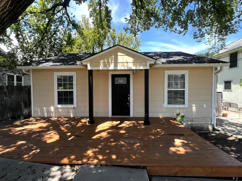 2006 Hamilton Avenue