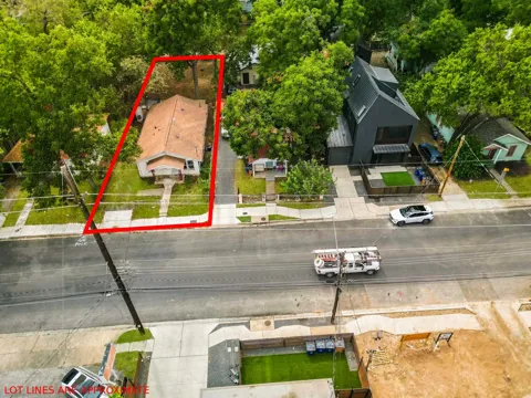 1507 Holly Street
