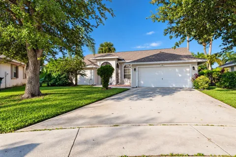 1185 Wild Cherry Lane