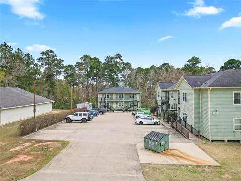 409 Beto St #5