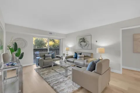 309 Tradewinds Drive #5