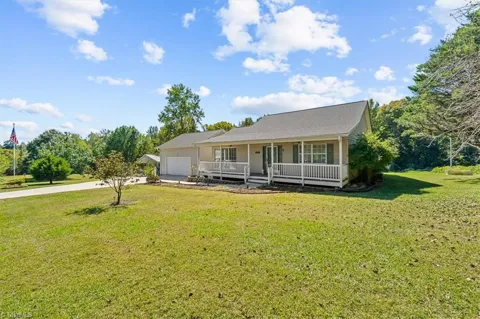 324 Deerfield Country Road