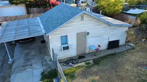 814 E E STREET