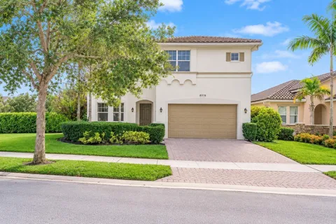 8376 NW 121st Way