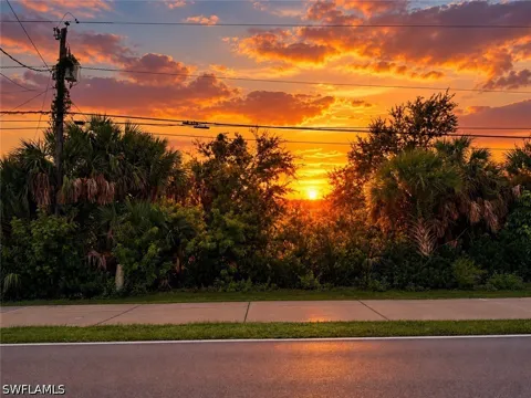 Keystone Boulevard