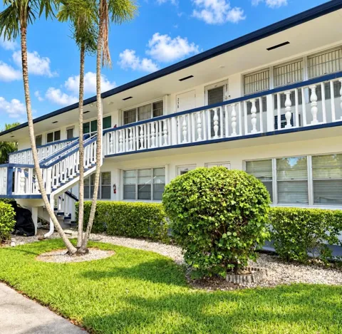 228 NORTHAMPTON L #228