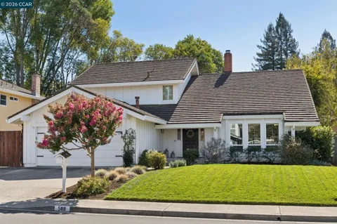 589 Zephyr Cir