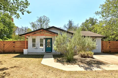 407 Magnolia Street