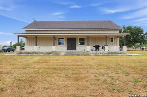 105 OAK VIEW DR