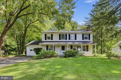 124 DELVIEW DRIVE