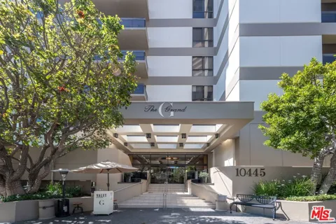 10445 Wilshire Boulevard #406