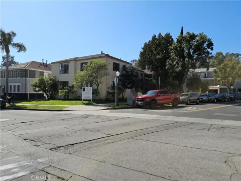 581 Levering Avenue #581