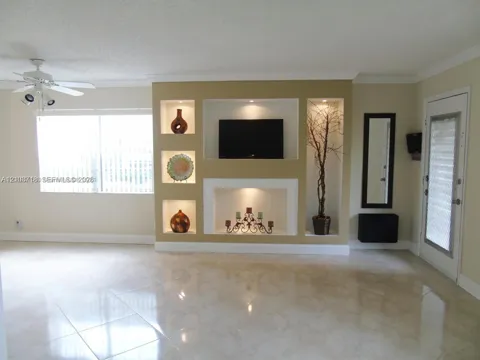 545 Normandy L #545