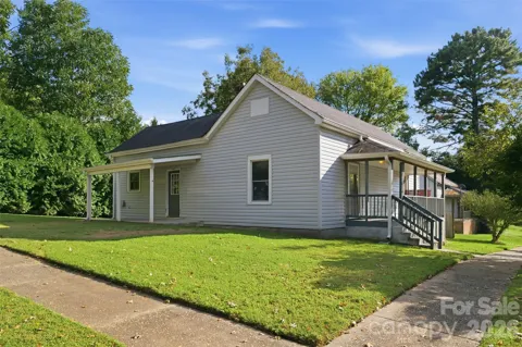 140 Aikman Avenue