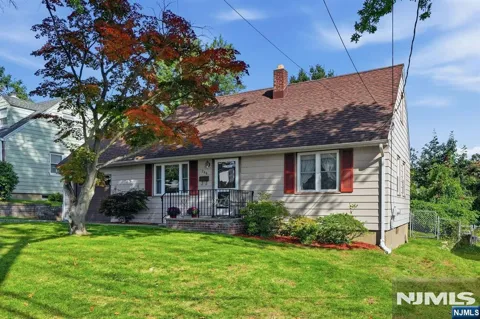 266 Adams Avenue