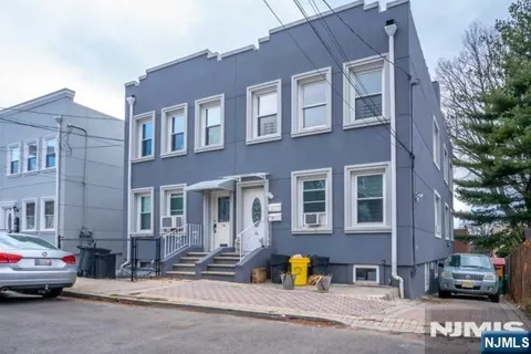 14 Burdette Place 2