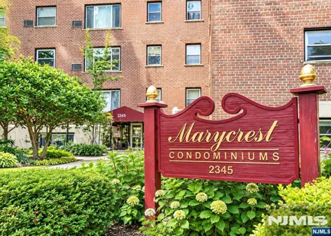 2345 Linwood Avenue 5G