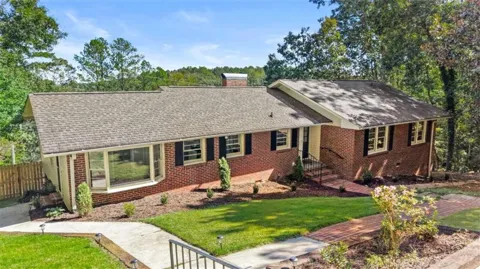 3 Briarcliff Road