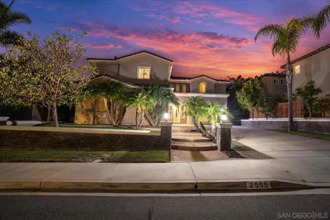 2555 Crooked Trail Rd