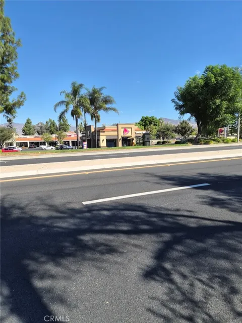 E Florida Ave