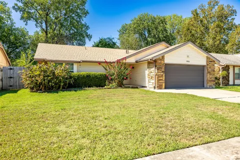 1416 Juniper Place