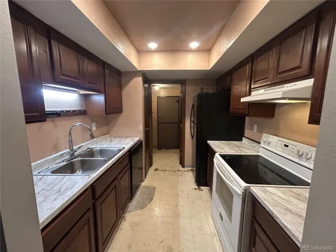 3550 S Harlan Street #187
