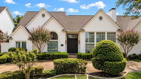 4612 Saxon Drive