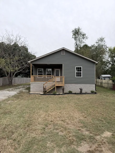 406 Winding Way