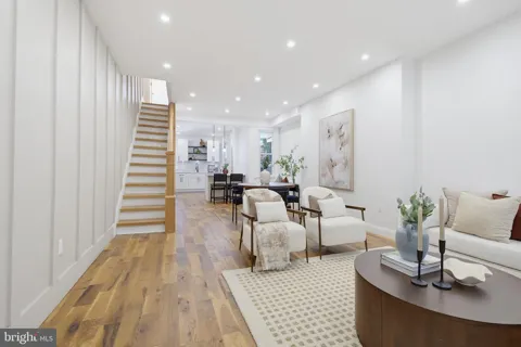437 LANCASTER AVENUE