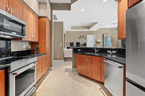 801 S OLIVE AVENUE #1616
