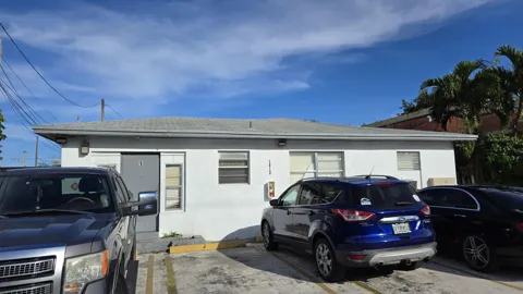 1012 NW 2ND AVENUE #4