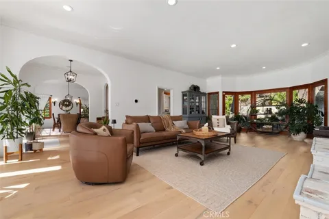611 Country Club