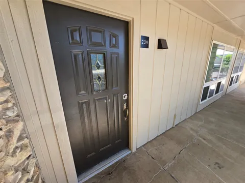 500 E Riverside Drive #229