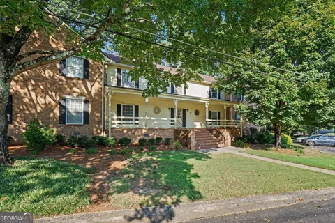 3825 Lavista RD